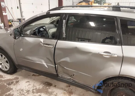 2008 Subaru Tribeca Limited 5-Passenger z USA, uszkodzony, nr VIN 4S4WX92D484416837